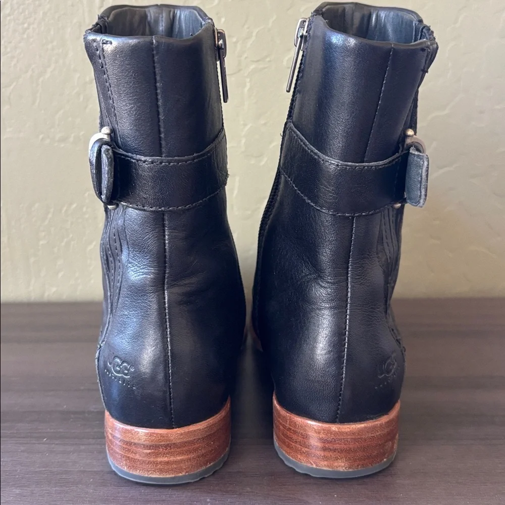 UGG Finnegan‎ Black Leather Silver Buckle Moto Ankle Boots Size 6 / EU 37